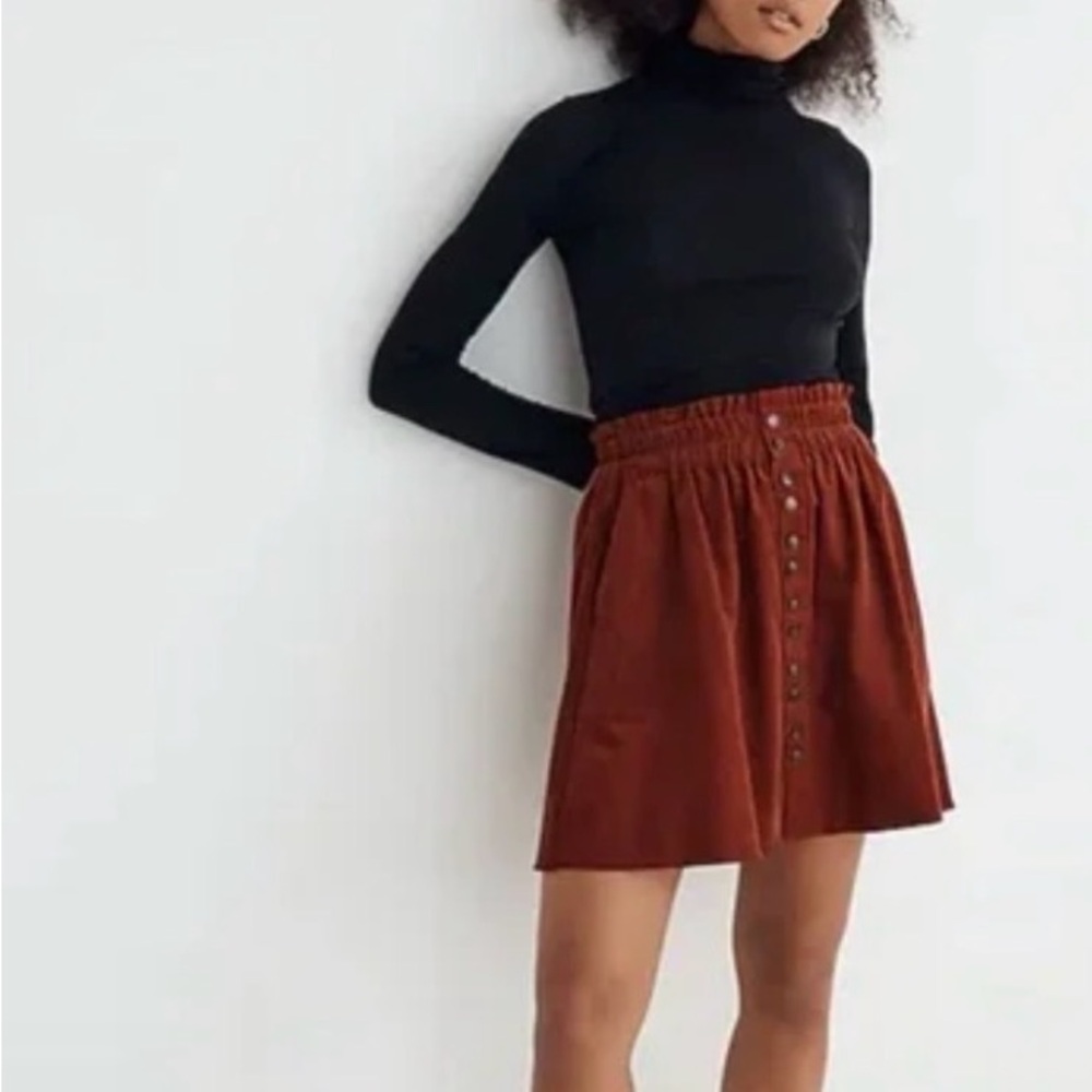 Madewell Women’s Paperbag Buttton Front Corduroy Mini Skirt, Size M Rust NWT
